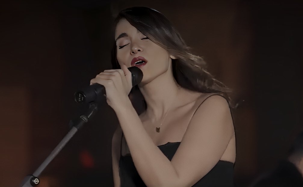 نیم ساعتی آزادی رو تصور کردم و لذت بردم #پرستو_احمدی
