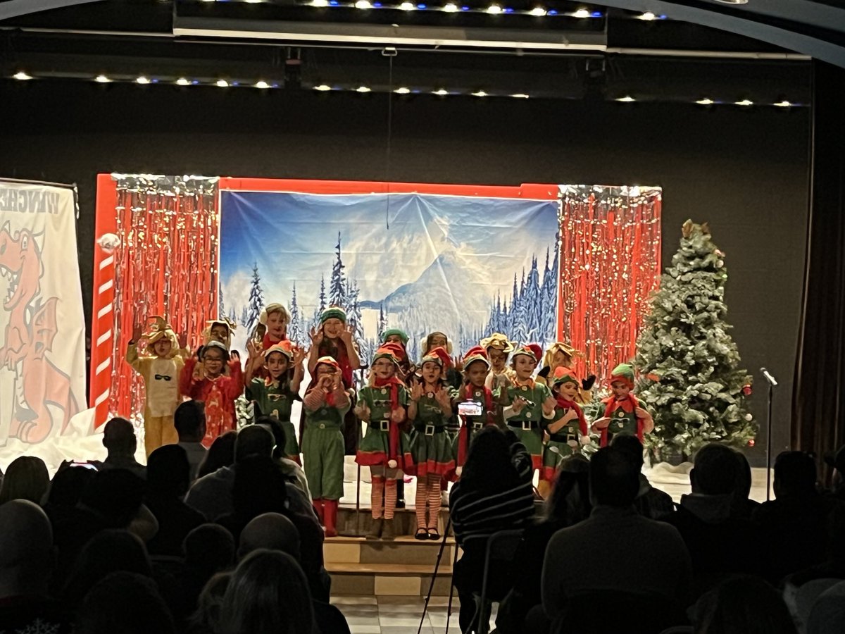 Winchester Elem (@winchesterelem) on Twitter photo Drama Dragons Kindergarten through second grade presenting "The Snow Globe". So proud of the hard work of our youngest Dragons! <a href="/NorthvilleEDU/">Northville Schools</a> Drama Dragons Kindergarten through second grade presenting "The Snow Globe". So proud of the hard work of our youngest Dragons! <a href="/NorthvilleEDU/">Northville Schools</a>