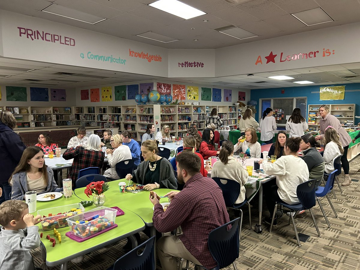 Our annual Slate Hill Holiday Breakfast (with Slate Hill retirees too) always gets us in a festive happy mood! #itsworthit #theSlate⭐️🤩
