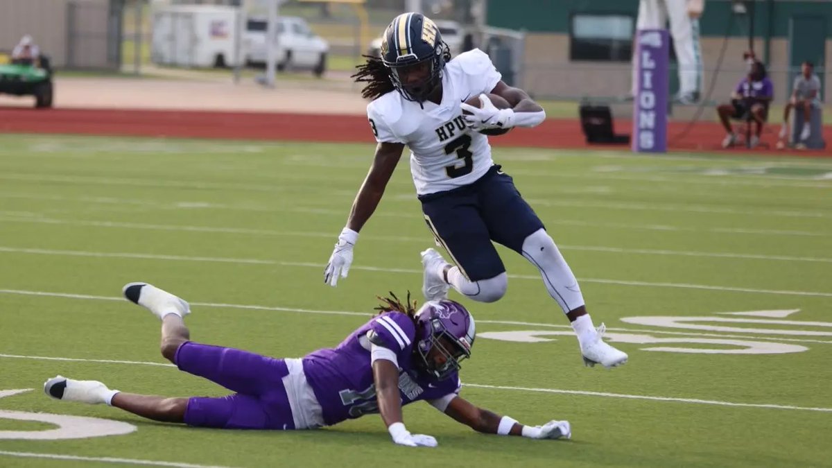 After a great conversation with <a href="/DBCoachForde/">Nick Forde</a> I am blessed to receive my 2nd offer from Howard Payne University !! #AGTG <a href="/CoachTMiller18/">Trent Miller</a> <a href="/DarrylDJSimon/">Coach simon</a> <a href="/Coach__fitz/">Brian Fitzgerald</a> <a href="/ICBD_Training/">Coach Bowie</a> <a href="/DG__5/">D.Gray ❕</a>