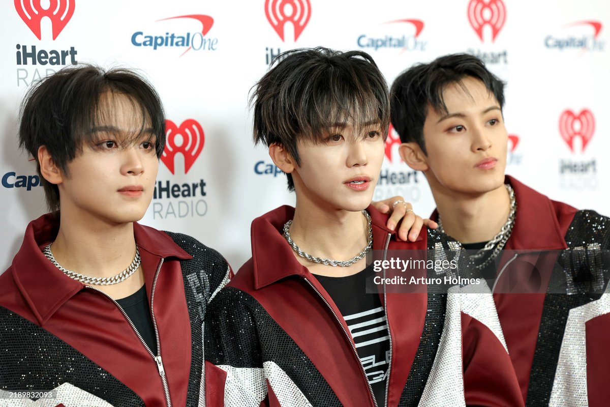 njmhae's tweet photo. THIS PICTURE OF HAECHAN JAEMIN AND MARK OHMYGOD https://t.co/vS3tEDVzEq