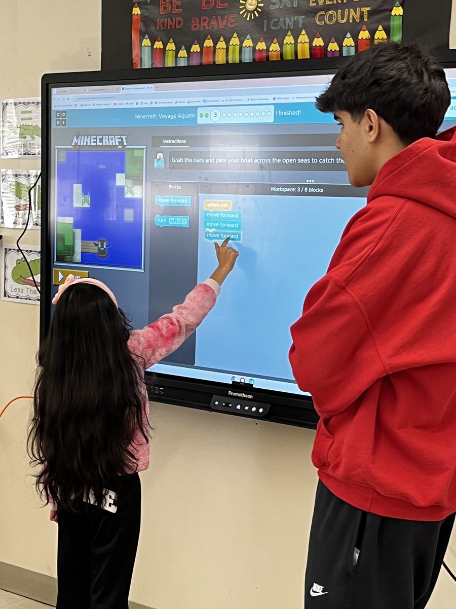 CmsJuckett's tweet photo. Thanks to the students from the HS who came to teach our students about coding today. ⁦@NicoleMusarra⁩ ⁦@CMSmtolive⁩ ⁦@MountOliveTSD⁩ https://t.co/FeEcpPZtnR