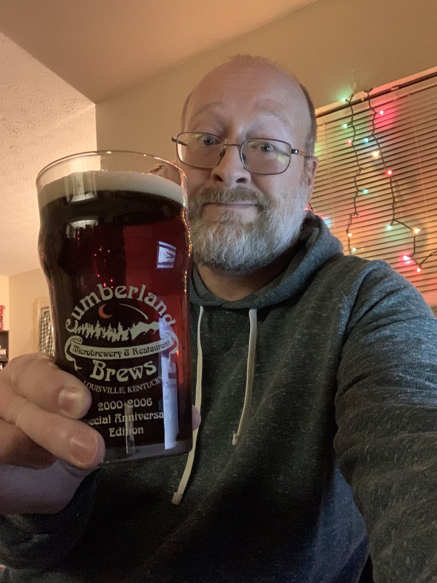 RealBMaxwell's tweet photo. Itโs a sad day when Iโm drinking my last can of @dreamingcreekKY Kentucky Common such a good brew ๐ญ๐บ๐ #kybeer #craftbeer #BeersOnFriday #KentuckyBeer @JonMontag @ErmiyasDESTA @BayBeerReviews @beerhunter74 @Imagicranium @BrianVolkert @RJellyman @CATbrew13 @D_V_T_ @PaulOBrien10 https://t.co/zKb1HQBi7M