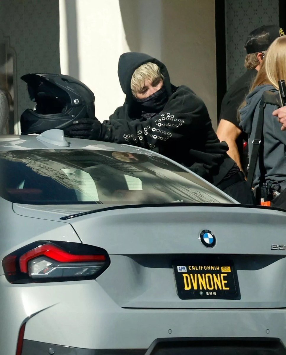 but mama, i'm in love with a criminal