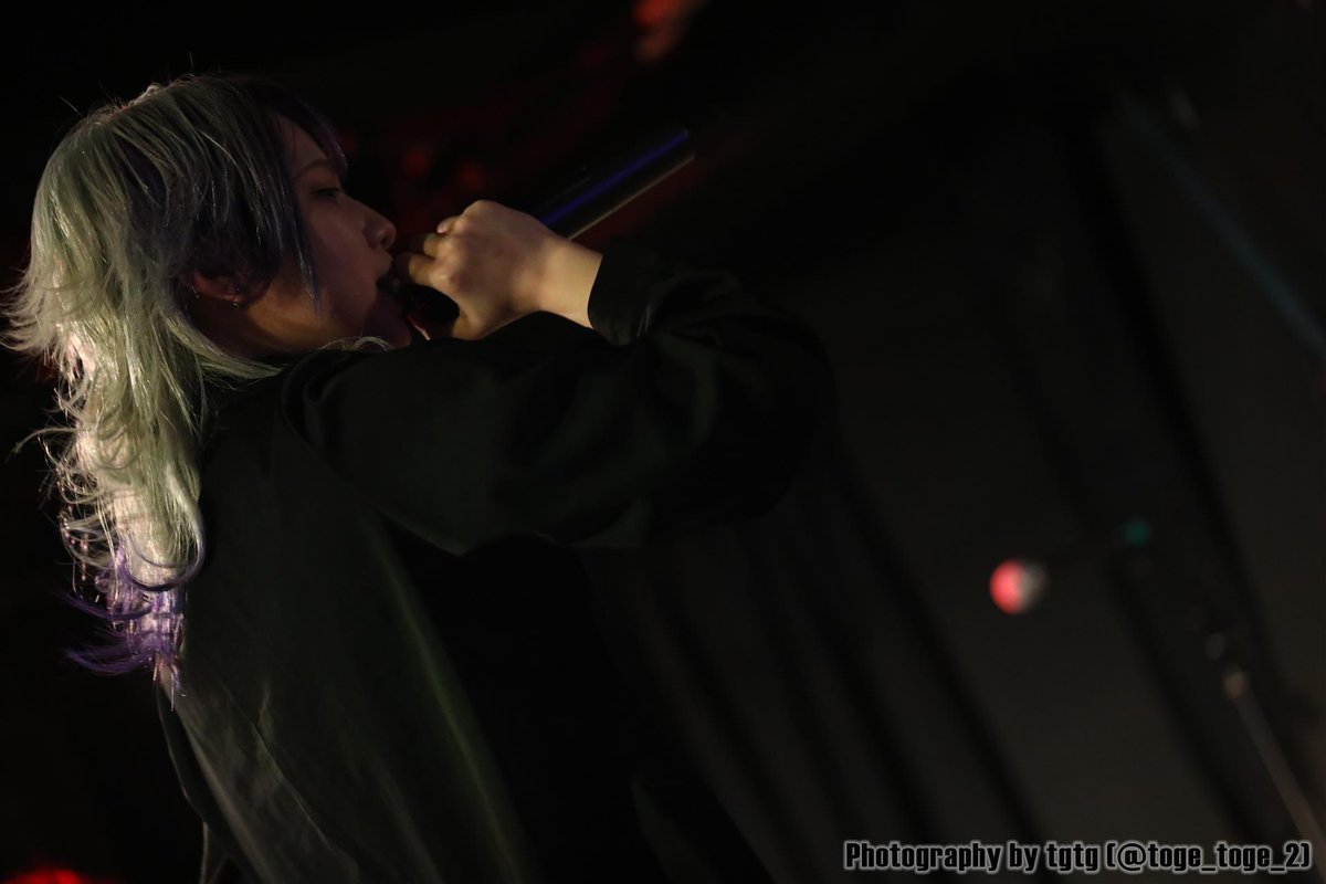 clama_official's tweet photo. 2024.12.02(Mon)

Tonighve presents "Present"

EXCLAMATION LAST LIVE

at 福岡graf

photo by @toge_toge_2 

① https://t.co/qaBGaxSyQK