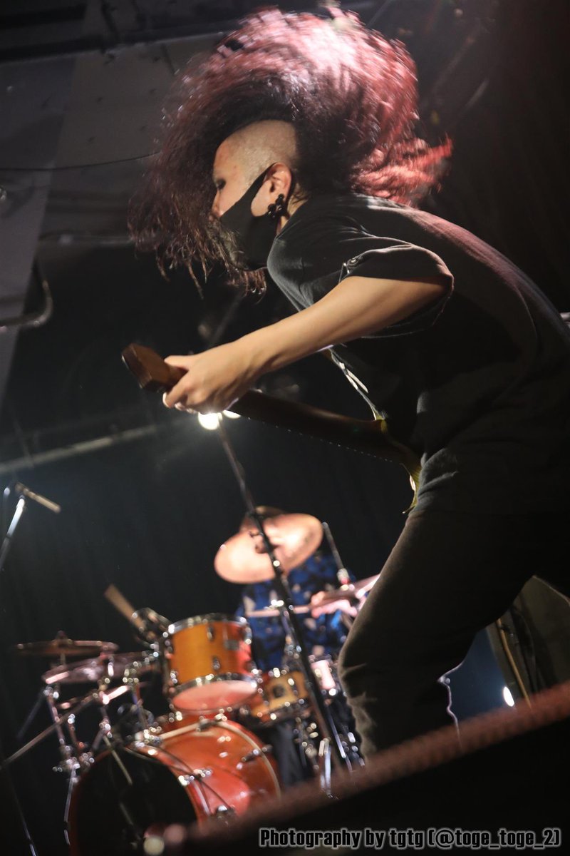 clama_official's tweet photo. 2024.12.02(Mon)

Tonighve presents "Present"

EXCLAMATION LAST LIVE

at 福岡graf

photo by @toge_toge_2 

② https://t.co/owI1TixKPk
