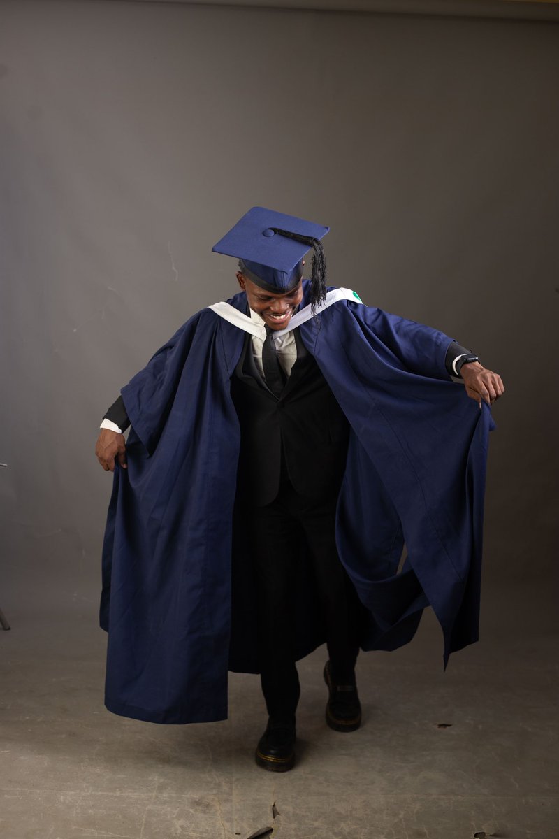 stevolowoo's tweet photo. Signing out🫣 in style! Grateful Kid! God is good!😊 Honours baby Stevo😊😊🎊🎊🎊 https://t.co/wl5kvx5cg2