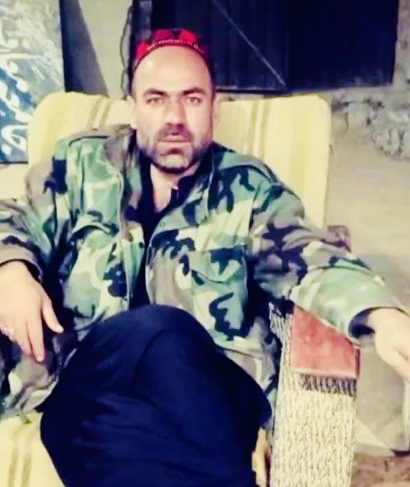 کاکا مجید خلجی تین دن پہلے پولیس نے گرفتار کیا مگر تین دن گزار جانے کے باوجود اب تک کسی بھی عدالت میں پیش نہیں کیا گیا ہیں
معلومات کرنے معلوم ہوا کہ کاکا مجید خلجی تھانے میں موجود نہیں ہیں نامعلوم افراد کے حولالے کیا گیا ہیں کاکا مجید خلجی کو بازیاب کیاجائے