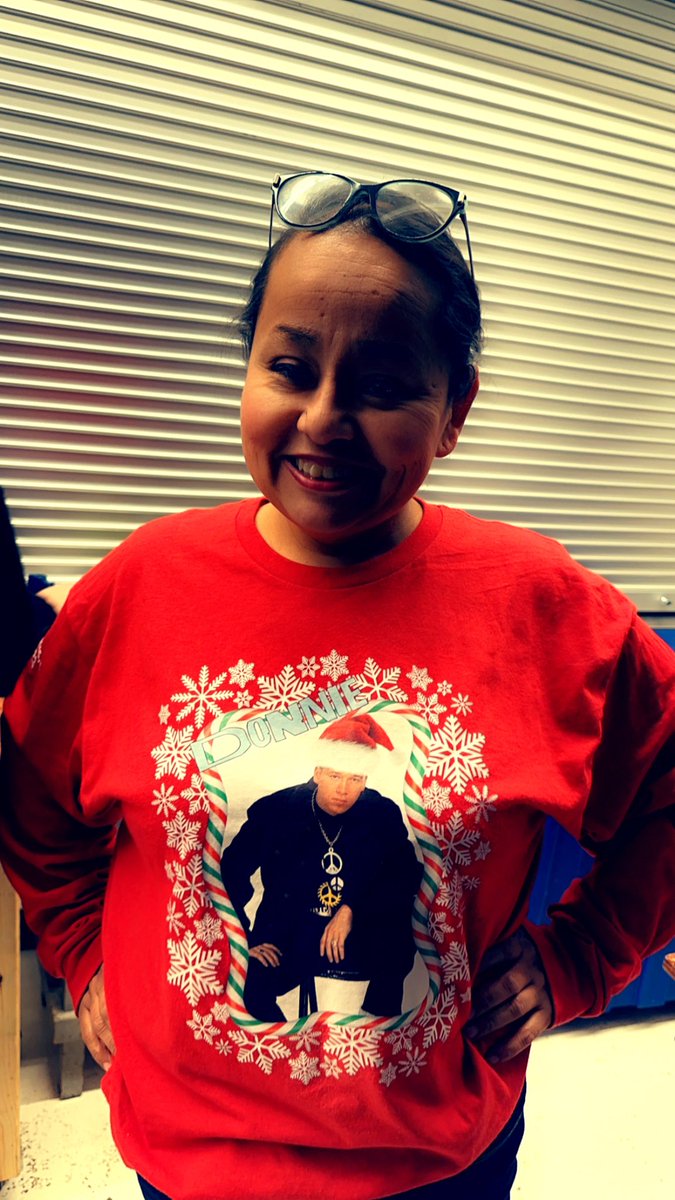 mrndcrystl's tweet photo. How you get. @DonnieWahlberg to come to your Christmas party https://t.co/Io0tCBhfHb