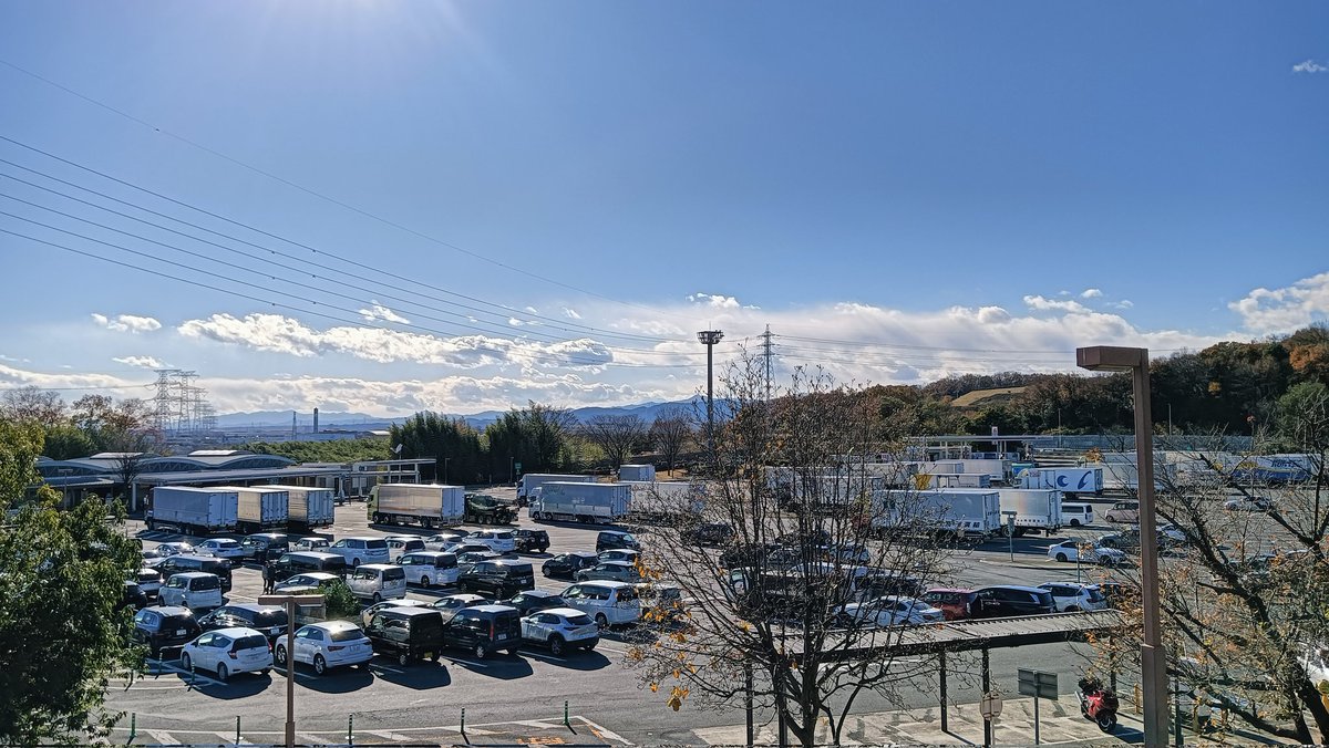高坂穂乃果 「ほのほのSA!今日は道がガラガラで家から1時間で着いた私は東松山市～、高坂SA 」|まるよのイラスト