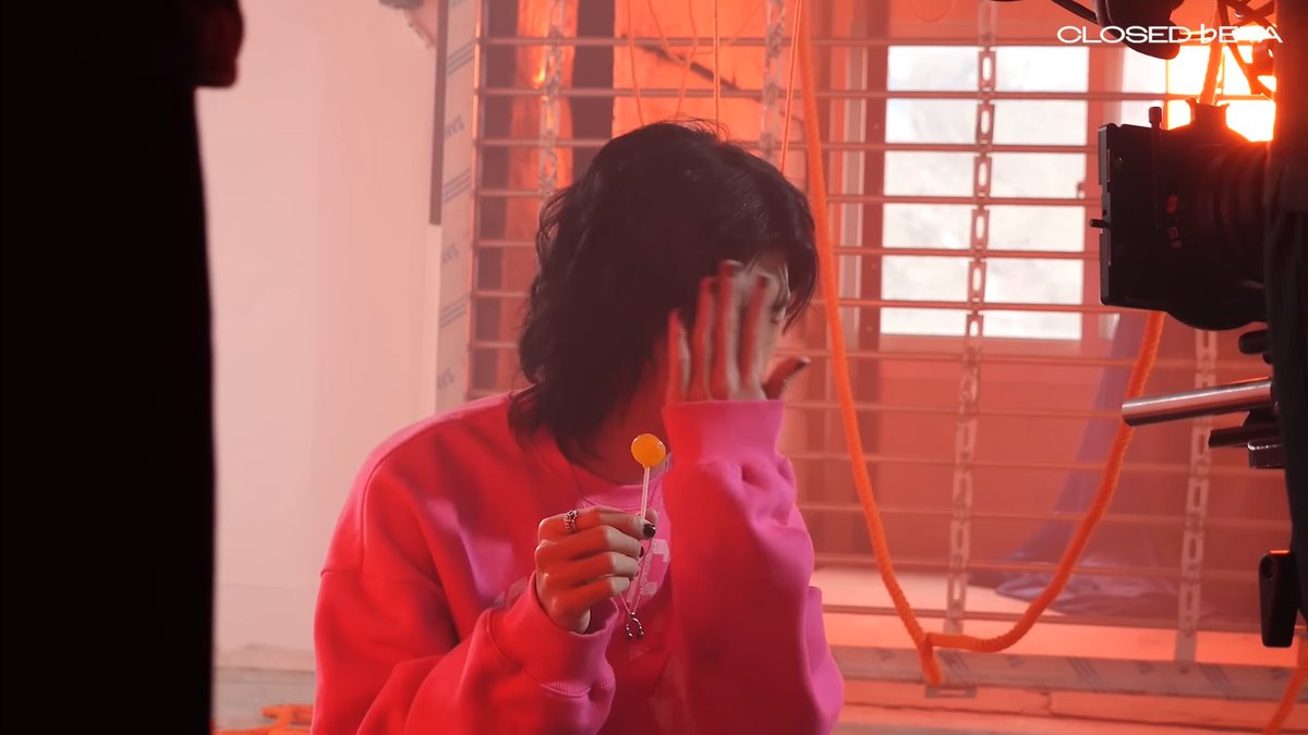 Nuary🎈 tweet media