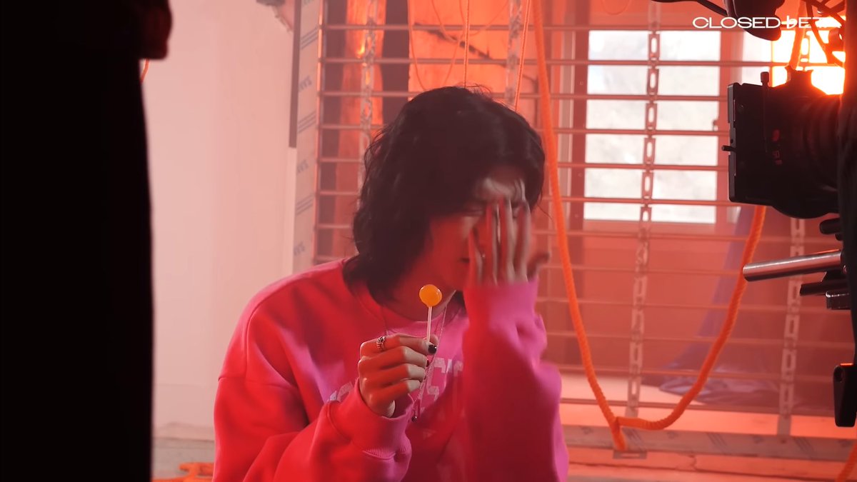 Nuary🎈 tweet media