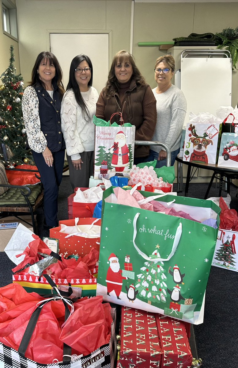 Rorimer Elementary (@rorimerroyals) on Twitter photo Thank you, <a href="/MtSAC/">Mt. SAC</a> #CounselingCenter, for sponsoring 20 of our <a href="/RorimerRoyals/">Rorimer Elementary</a>! Your continued support over the past 7 years means so much to our school community. A big shoutout to Maria, our amazing Office Manager, for leading it! <a href="/rusdkids/">Miriam Kim</a> <a href="/Alex_Flores__/">Alex Flores</a> <a href="/RowlandSchools/">Rowland Schools</a> Thank you, <a href="/MtSAC/">Mt. SAC</a> #CounselingCenter, for sponsoring 20 of our <a href="/RorimerRoyals/">Rorimer Elementary</a>! Your continued support over the past 7 years means so much to our school community. A big shoutout to Maria, our amazing Office Manager, for leading it! <a href="/rusdkids/">Miriam Kim</a> <a href="/Alex_Flores__/">Alex Flores</a> <a href="/RowlandSchools/">Rowland Schools</a>