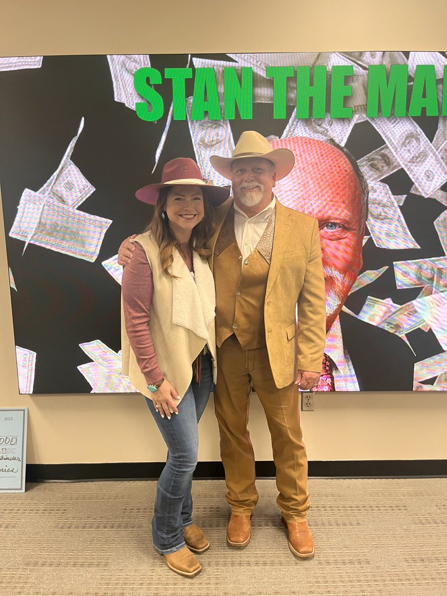 EducatorMar10's tweet photo. Ended the day with celebration. #BitterSweet! It’s not goodbye, it’s see you soon! Thank you ‘Stan THE MAN’ for your vision and leadership. Your unending commitment to @AldineCTE will forever have an imprint. See you at #AldineLivestockShow!
#fashion #realcowboy @AldineISD https://t.co/yALp3nO79l