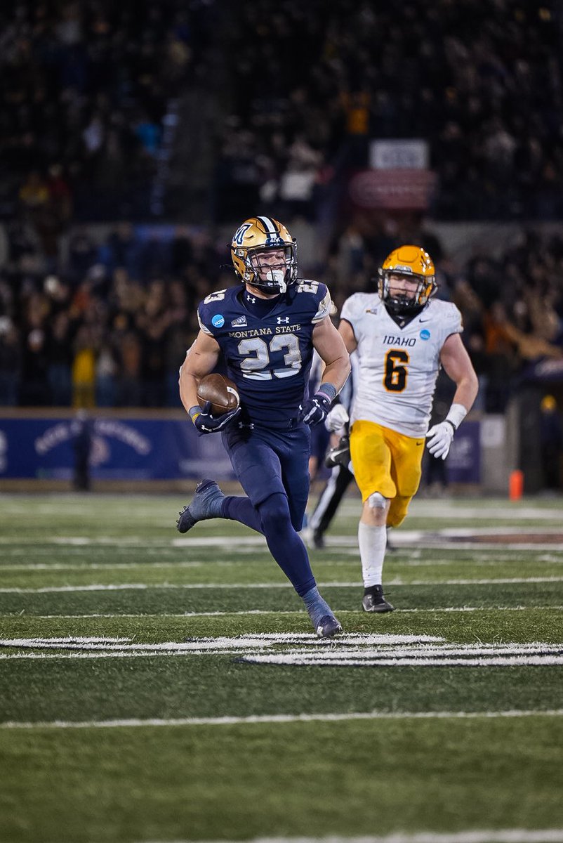 MSUBobcats_FB's tweet photo. America, meet Adam Jones

4 touchdowns 😳

@AJonessy | #BobcatBuilt https://t.co/IbuNTnhO4e