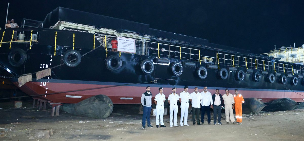 indiannavy's tweet photo. 7th ‘Missile Cum Ammunition Barge, LSAM 14’ built by #MSME Shipyard, M/s SECON Engineering Projects Pvt Ltd (SEPPL), Visakhapatnam for #IndianNavy, launched on #12Dec 24 at Mira Bhayandar, Maharashtra, launch site of SEPPL.
Ceremony presided over by Cmde AKK Reddy, AGM (PR), ND (Mbi).

Indigenously designed & built, these Barges are proud flag bearers of #MakeinIndia initiative of the Government of India. 
#AatmanirbharBharat

@MakeinIndia @minmsme
@SpokespersonMoD
 https://t.co/RGTKp9powt