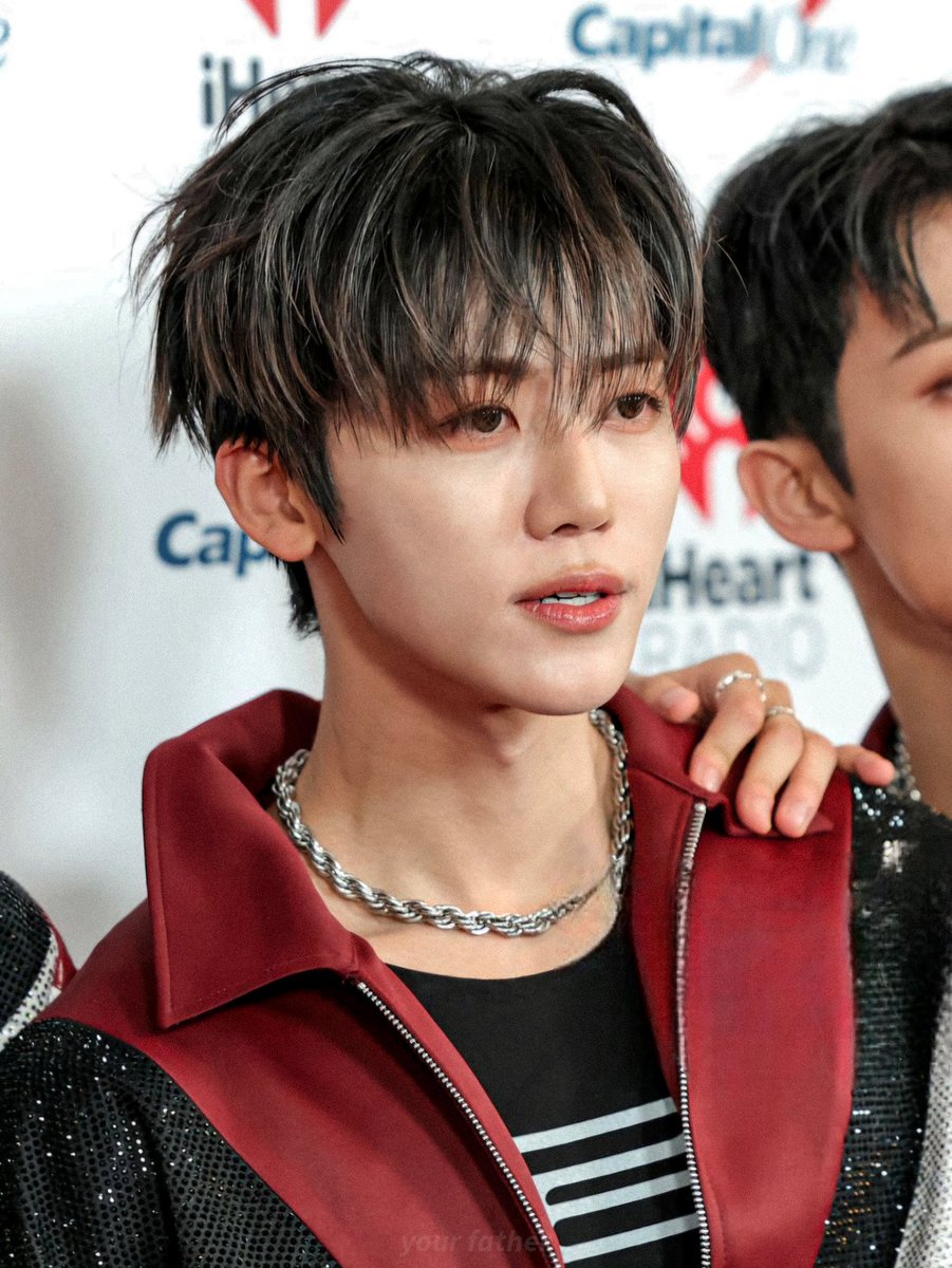 สะใจว่ะ หล่อชิบหาย