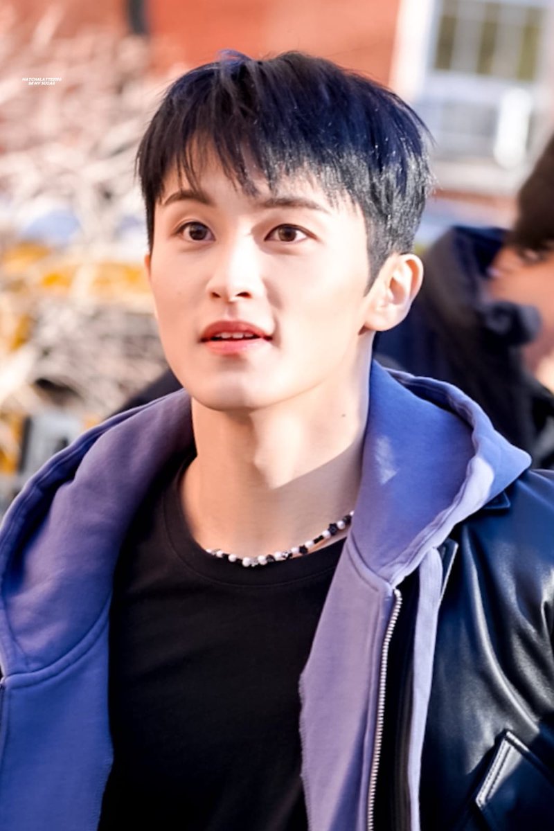 KARENA DIKABULIN BLACK HAIR SAMA COWOKKU. jdi mau mini give away.

spay 40k (2 orang)
• markf or nctzen only (nnti ak liat akunnya)
• rt+like postingan ini
• yg mw mutualan jg boleh
• replay:

MARK FRAKTSIYA FEAT YOUNGJI 
#MARK_Fraktsiya
#MARKxYOUNGJI_Fraktsiya

end bsk 20:00