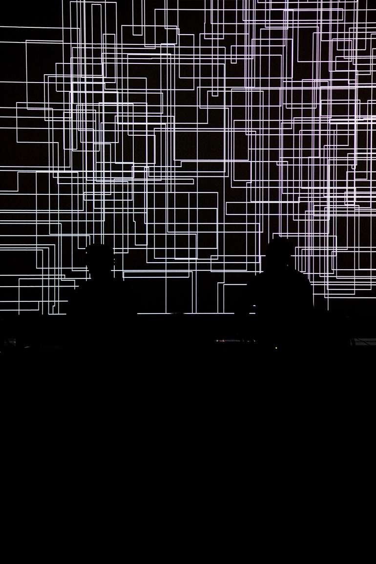 WWW_shibuya's tweet photo. 《X/新着》25/2/27木「cyclo.」

世界のエレクトロニック・ミュージック~現代アート・シーンをリードする2人の天才、池田亮司とカールステン・ニコライによるユニット<cyclo.>の東京公演が決定！

🎫先行予約受付開始 https://t.co/k9Yy1nPGMW
ℹ️ https://t.co/ESMiiQuudQ

@ryojiikeda @carstennicolai @codexedition @SMASHjpn