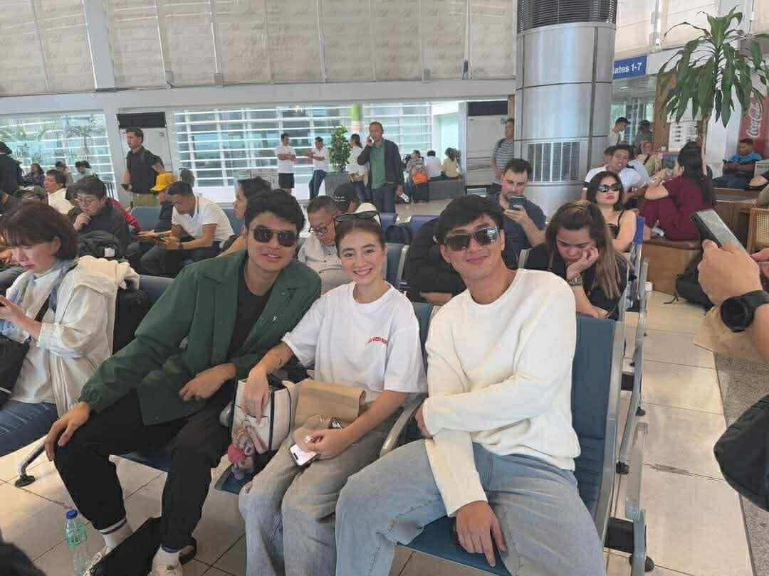 eclipwzets's tweet photo. Jepoy 3rd wheel ka muna ngayon HAHAHA

#JMFyang | #JM | #SofiaSmithj https://t.co/l95zjLE505