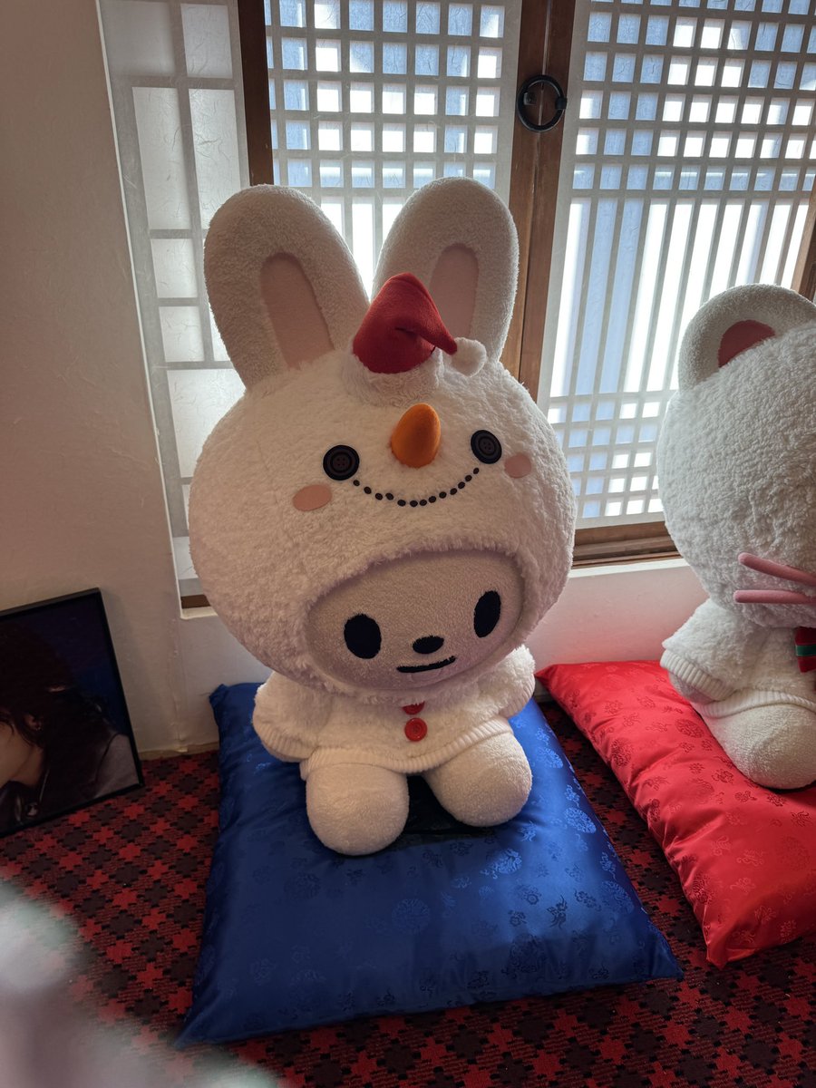 스키즈 화이팅 
#StrayKids #스트레이키즈 #合 #HOP #SKZHOP_HIPTAPE #HOP_POPUP #스키즈팝업 #JYPSHOP #집샵