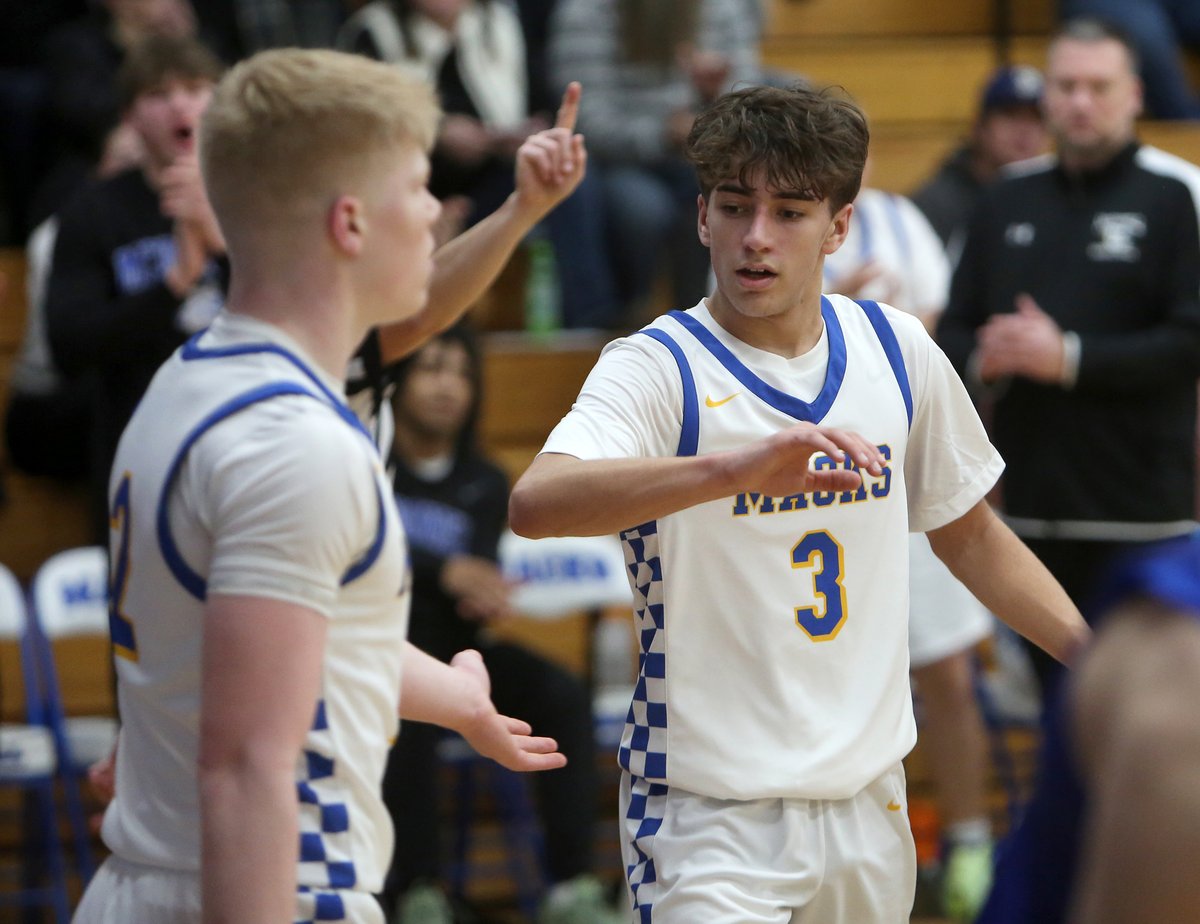 Cooper Mittermeyer finished with 23 points including 7 3-pointers as the McDonell boys basketball team defeated Mondovi 90-34 on Friday. Photos from the game:
chippewa.com/sports/high-sc…