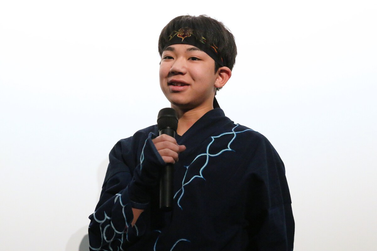 eiga_natalie's tweet photo. 【初日舞台挨拶レポート】
福永壮志が「アイヌプリ」編集で迷ったシーン明かす、天内重樹・基輝親子とともにトーク
次回作についてもチラリ

🔽レポート詳細はこちら
https://t.co/foeBVaiULG

#福永壮志 https://t.co/kyBqGRKCGU