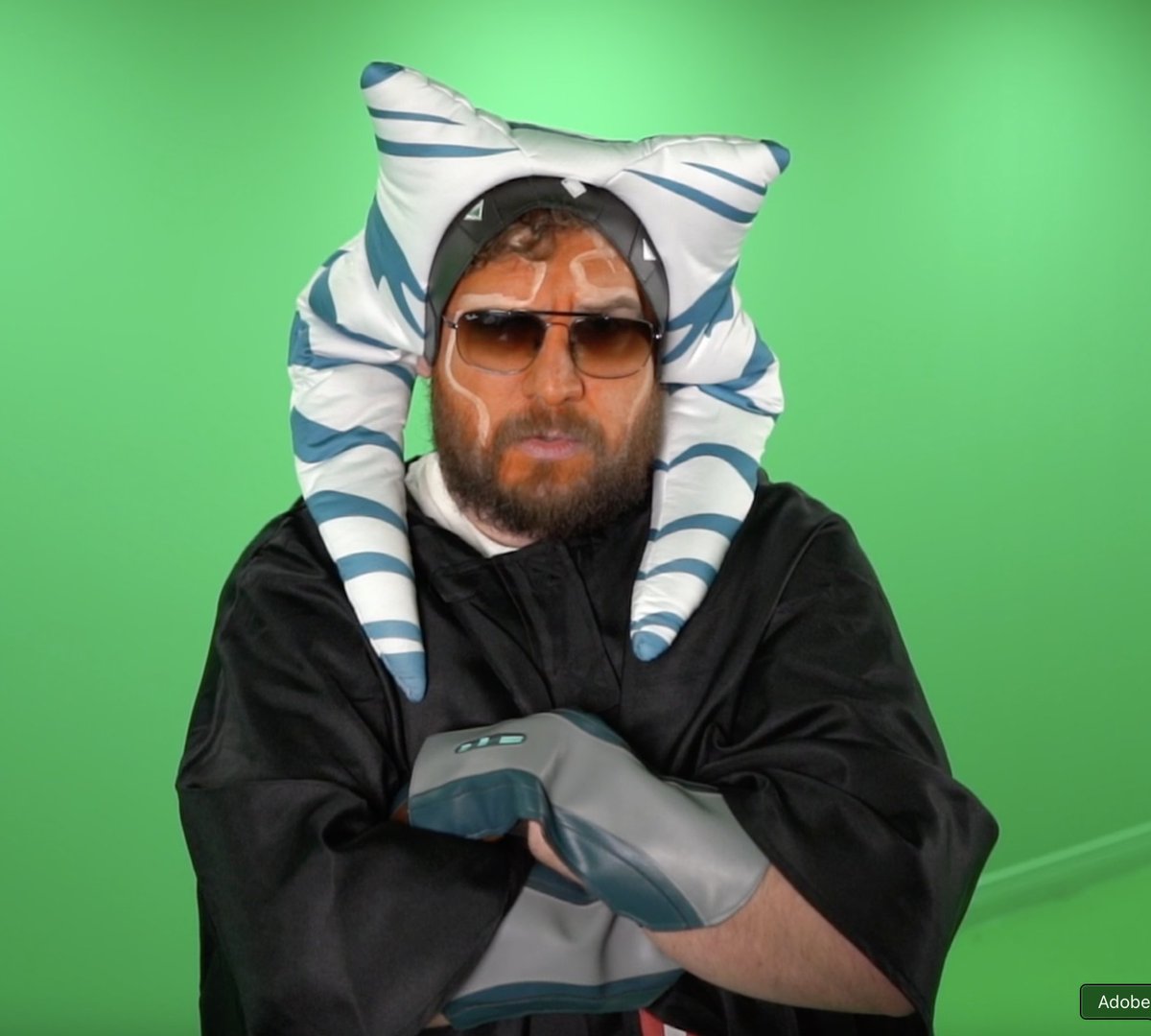 AhnaldT101's tweet photo. Hey @rosariodawson if you ever need a stunt double to play as Ahsoka  I got you! https://t.co/4dNKmx4PGz