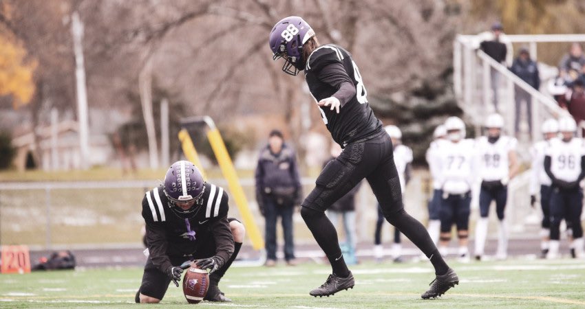 carterdugannn's tweet photo. I am blessed to receive my first offer from @wu_football !! #AGTG @CoachDonadio @CoachCSmithBHS https://t.co/DvJZ9aQcou
