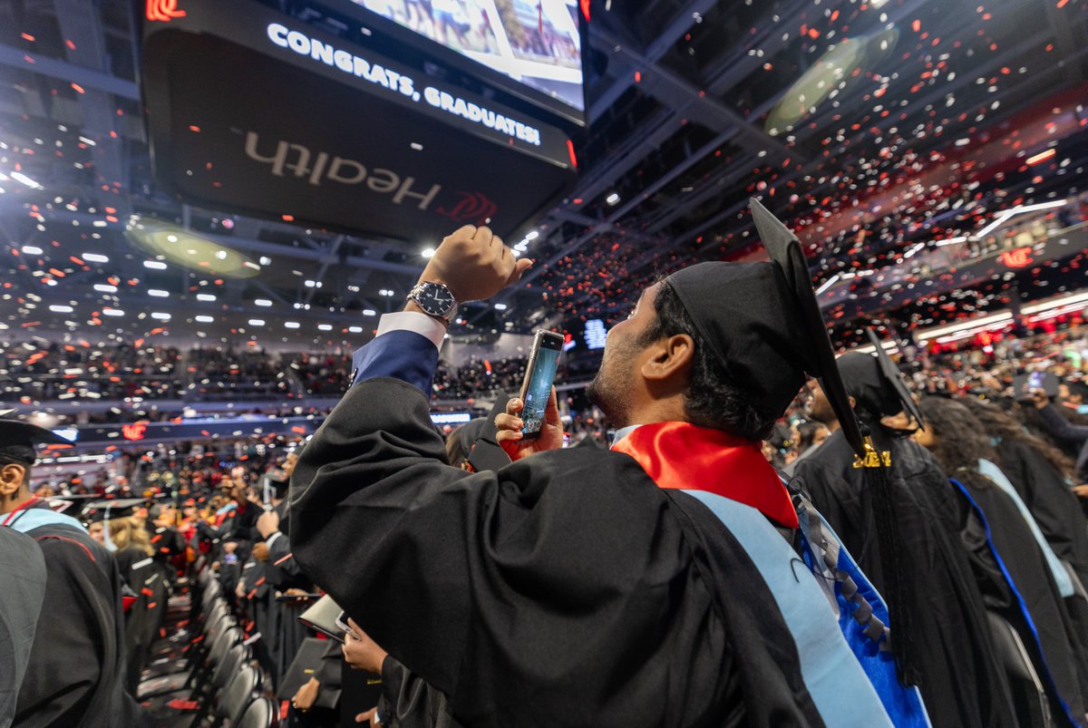 uofcincy's tweet photo. “Stay curious, stay humble, and above all else, stay well.” - @Prez_Pinto https://t.co/Ktn50FCo7l