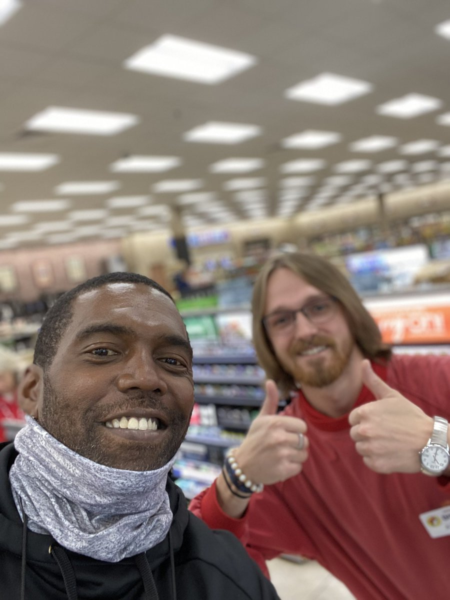 _whodie's tweet photo. @RandyMoss Praying for you sir, tough competition like Revis but even he didn’t stand a chance https://t.co/eZEuSNn6CX