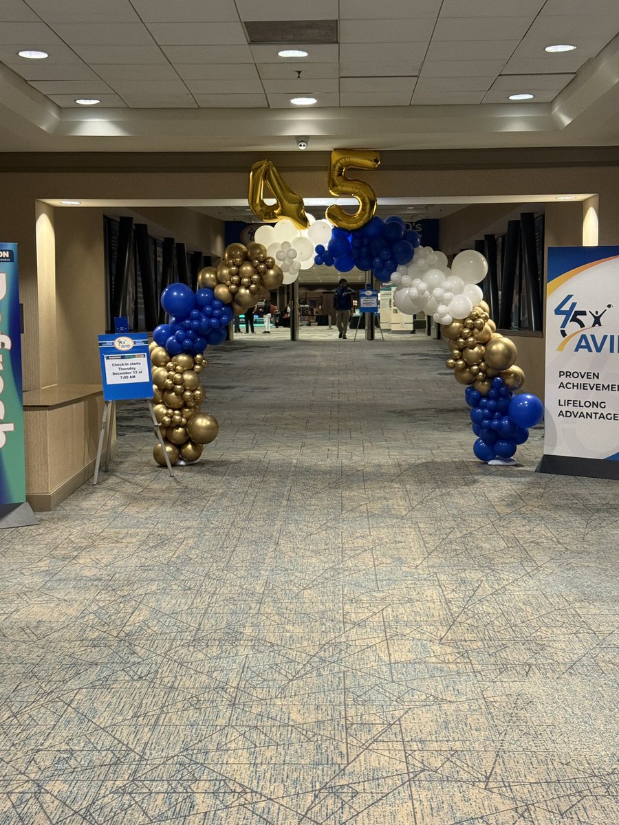 MISTER_B_Cohens's tweet image. Two great days of learning at #AVIDNatCon24!! Shout out to Christie for an amazing Community of Practice! #AVID4Possibility #AVIDElementary