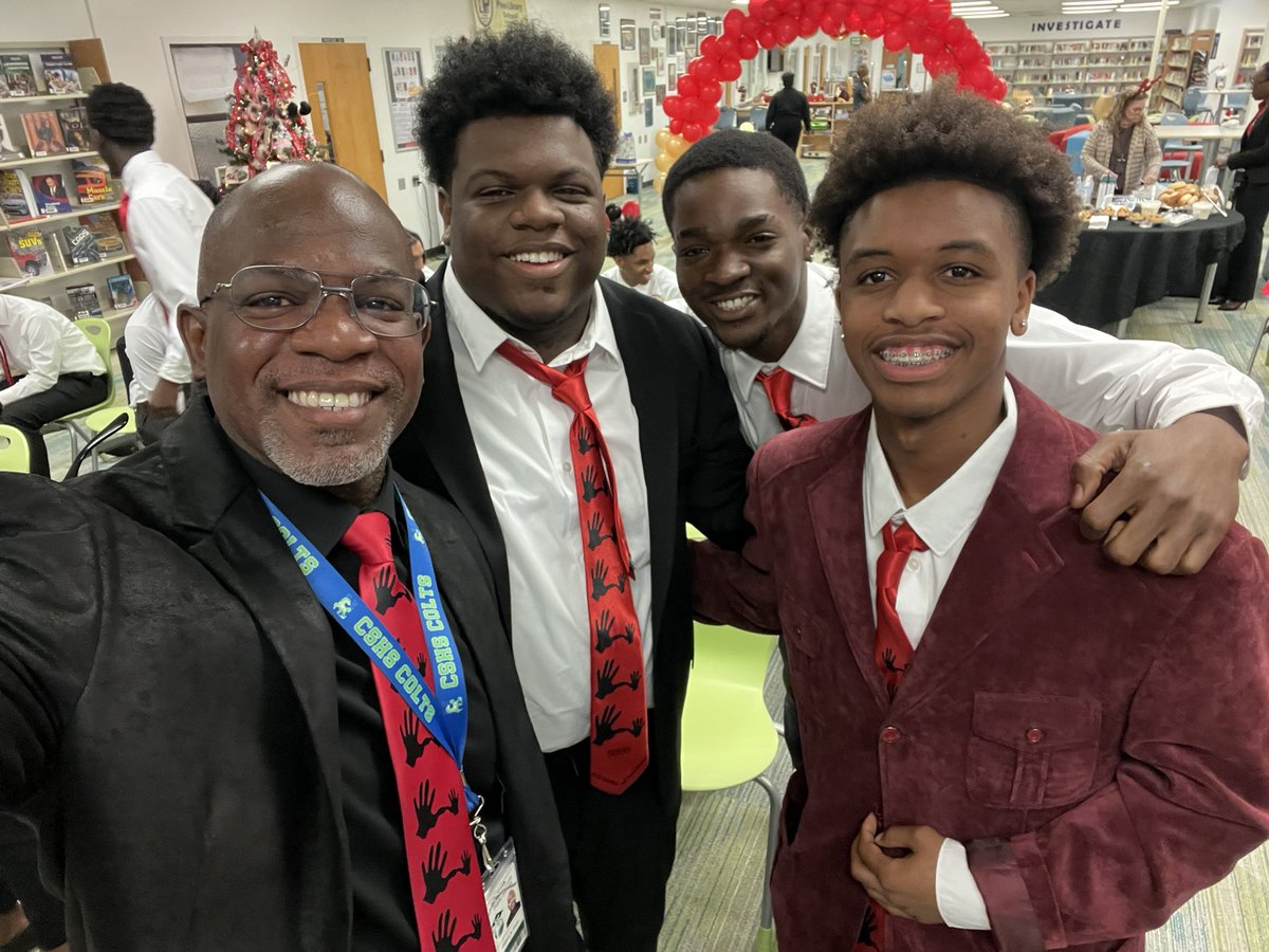 🎉 Proud moment for our Colts! Yesterday we celebrated the 5000 Role Models Induction Ceremony, welcoming young leaders into a legacy of excellence, service, and brotherhood. 💙 #ColtsUnited #5000RoleModels #MissionKindness