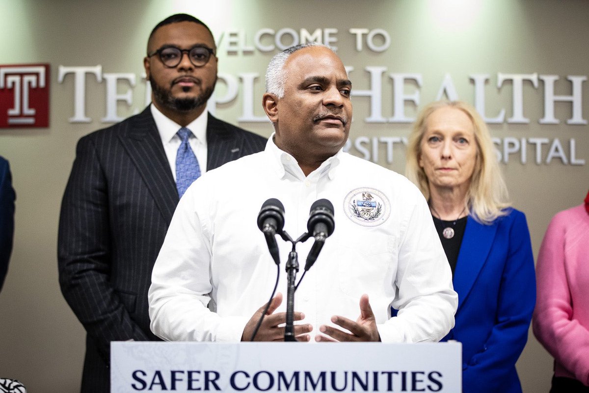 RepMcClinton's tweet image. Thank you @LGAustinDavis for convening us this morning @TempleHealth to highlight the $4 million #violenceprevention grant Pennsylvania was awarded to help us in the fight to #EndGunViolence!!! 🙏🏾❤️‼️🚨💯🙌🏾 #thoughtsandprayers #ACTION #PublicSafety @RepBurgos @TheScottCharles