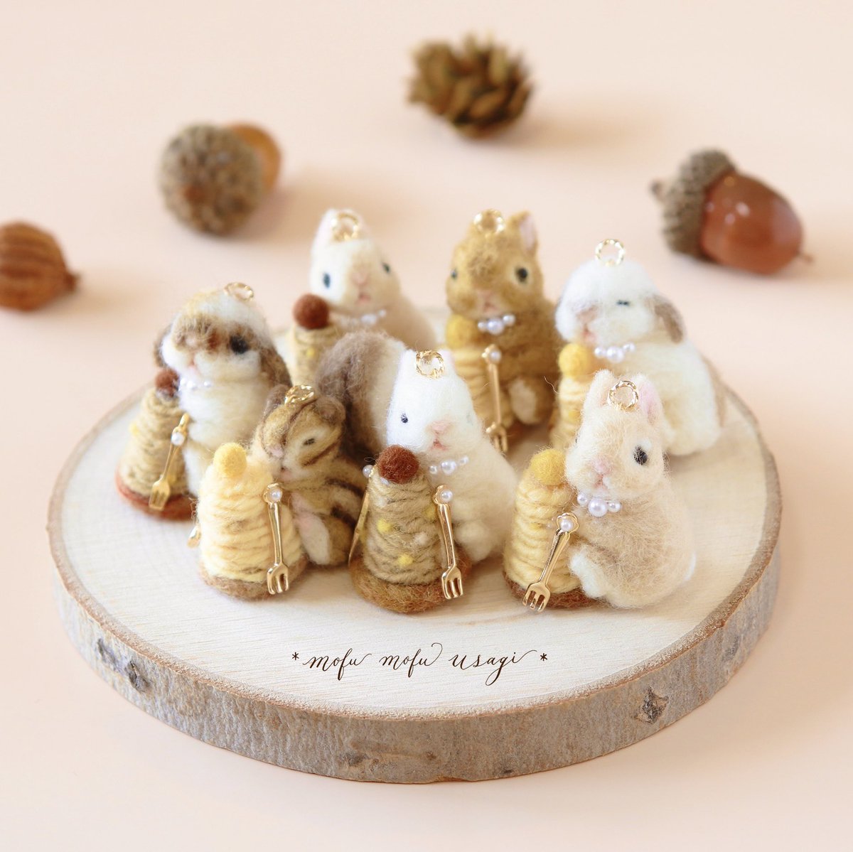 coco_mirumiru's tweet photo. 🐰　🧁　🐰　🌰

 #今年も残りわずかなので今年一番伸びた写真を貼る https://t.co/dp06RaLfmC