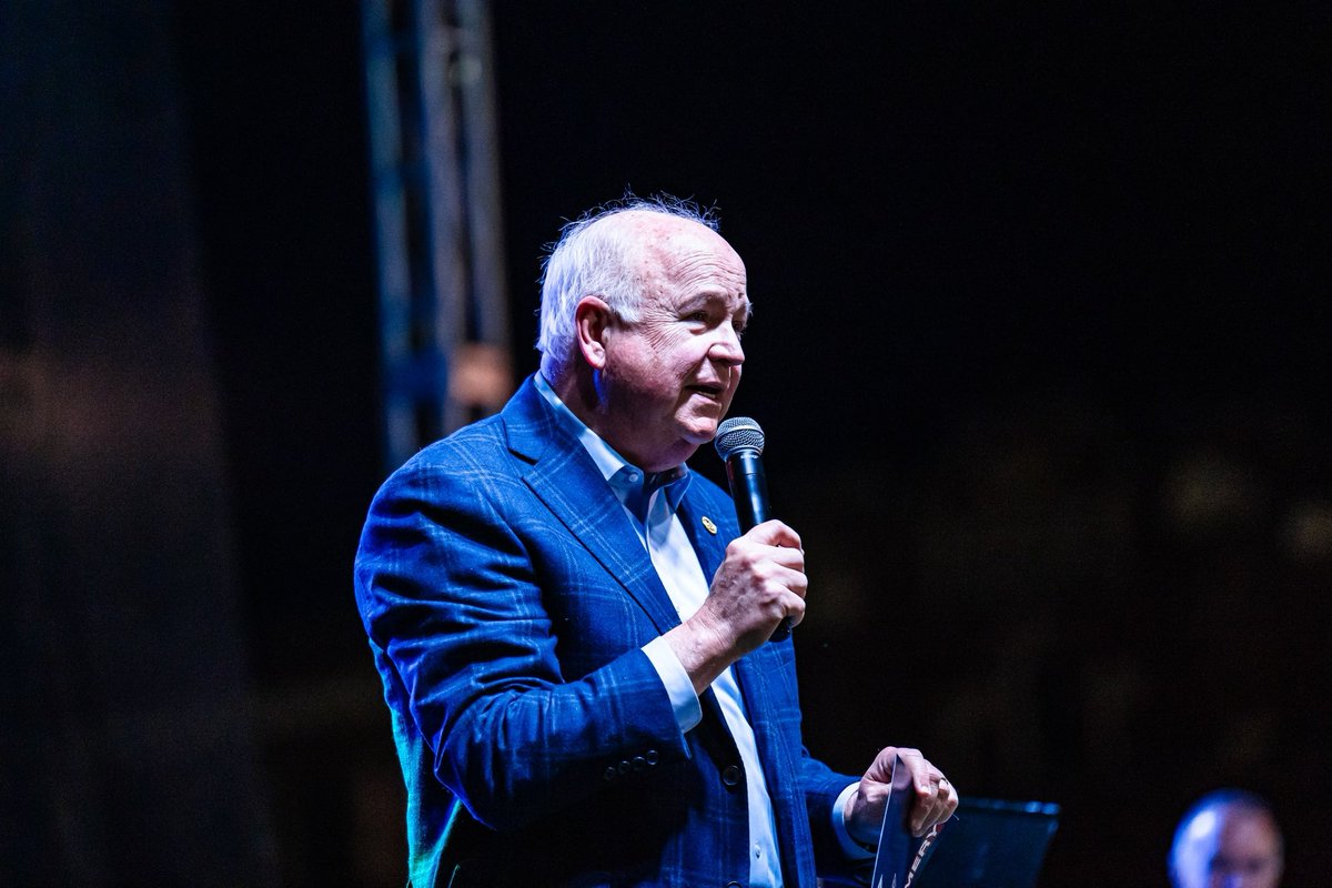SouthAlabamaFB's tweet photo. Pep rally 📣🎺🎉 https://t.co/aIFMXR9ef0
