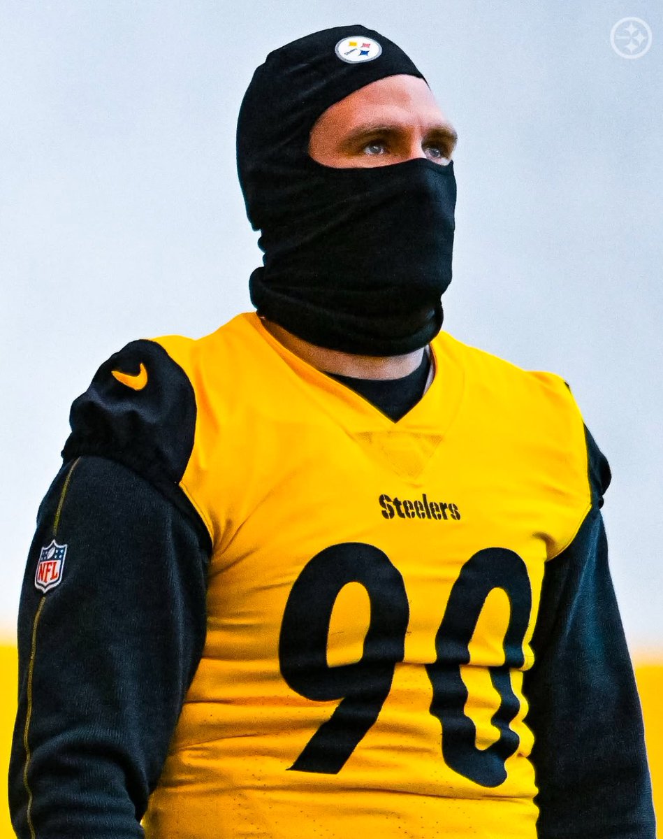 PickensBurgh's tweet photo. 🚨TERRIBLE NEWS FOR PHILADELPHIA 

TJ Watt has gone in Shiesty Mode 👀 https://t.co/Qi0EBLyEdx