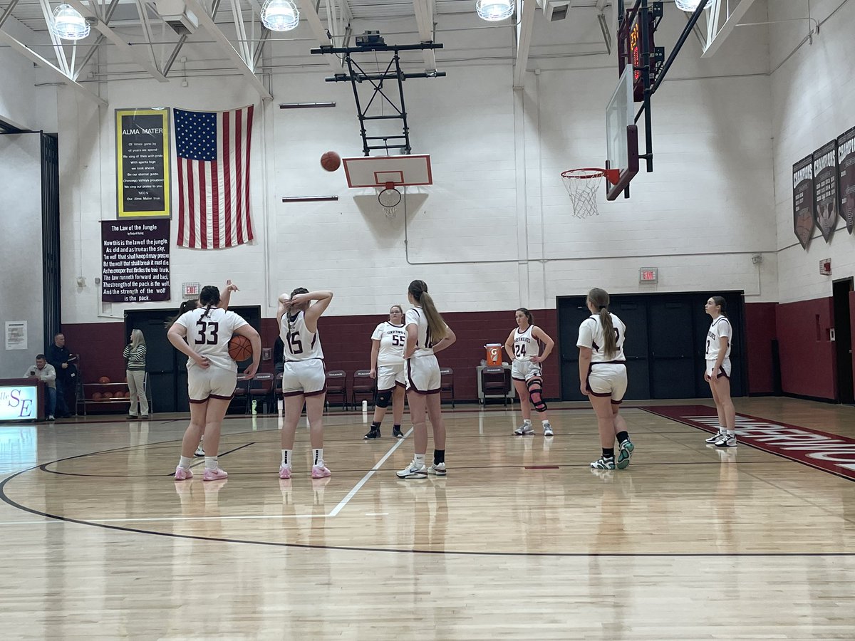 S-E TIPOFF TOURNEY
Varsity Girls
~ Norwich 49, Richfield Springs 39
~ Unadilla Valley vs. S-E, 7:45p

JV Girls
~ S-E 28, UV/GMU 20
~ Norwich vs. RS, 7:45p

Saturday’s Games
~ JV Championship/Consolation, 3:30p

~ Varsity Consolation, 5:15p

~ Varsity Championship, 7:00p
#WeAreSE