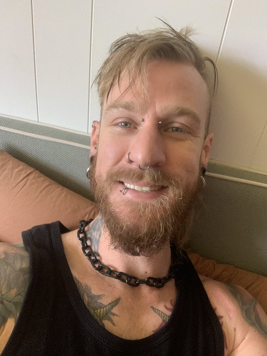 🦄🦄📸 | 2 Unicorns 1 Cam tweet media