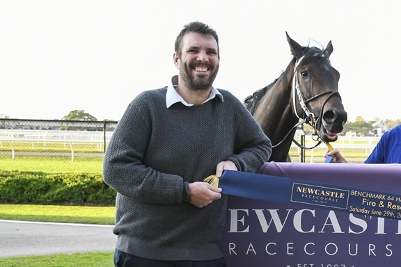 racing_nsw's tweet photo. Vale Sam Kavanagh - https://t.co/2DeMDDP93T https://t.co/cLNecsLNni