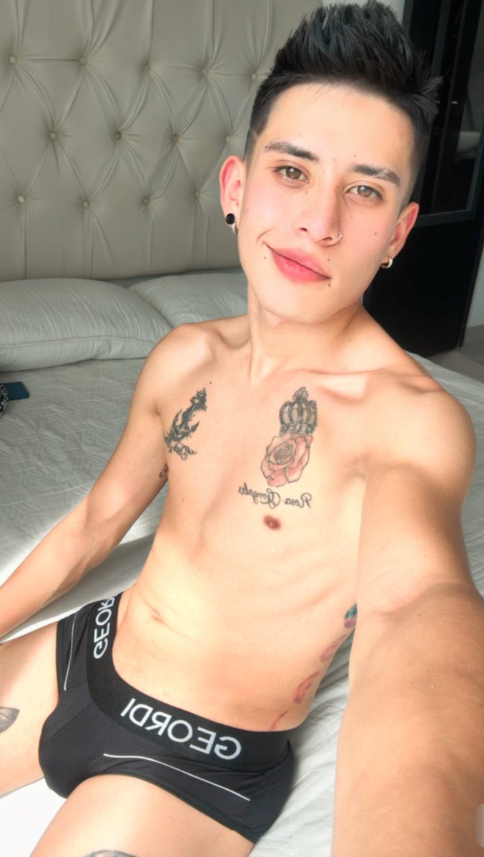 daniel_hiltonn's tweet photo. TWINK🐥 https://t.co/7Td8i0guVg