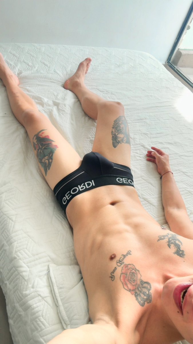 daniel_hiltonn's tweet photo. TWINK🐥 https://t.co/7Td8i0guVg