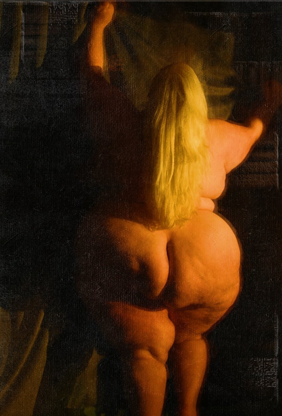 Repost if you love big-bootied babes. https://t.co/tk3oCpNEh9