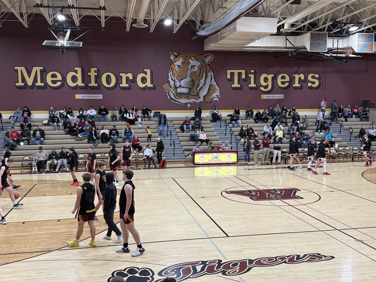 My view for Kenyon-Wanamingo at Medford boys basketball. Coverage starts at 7 on KDHL 920 AM, 97.9 FM and FREE KDHL app.