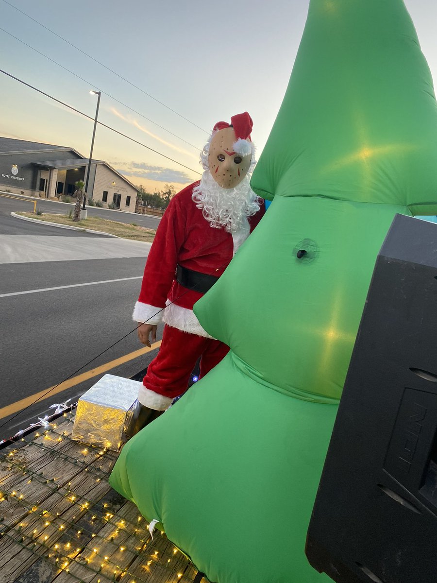 _pbIII's tweet photo. When you have a Christmas parade at 6, and then have to be at Camp Crystal Lake at 7. #HappyFridayThe13th https://t.co/STf71v8I9c