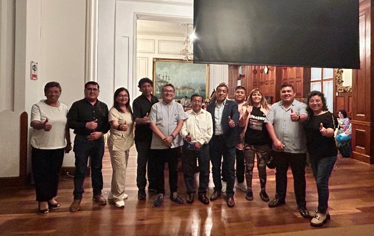 sinapsessalud's tweet photo. SINAPS PRESENTE , se aprobó por insistencia la derogación del Art. 28 de la Ley 32103
Siempre firmes Unidad de Gremios de Essalud FED CUT, SINAPS, SINATEMSS, SU CUT, SUNESS https://t.co/vE3IGYLivU