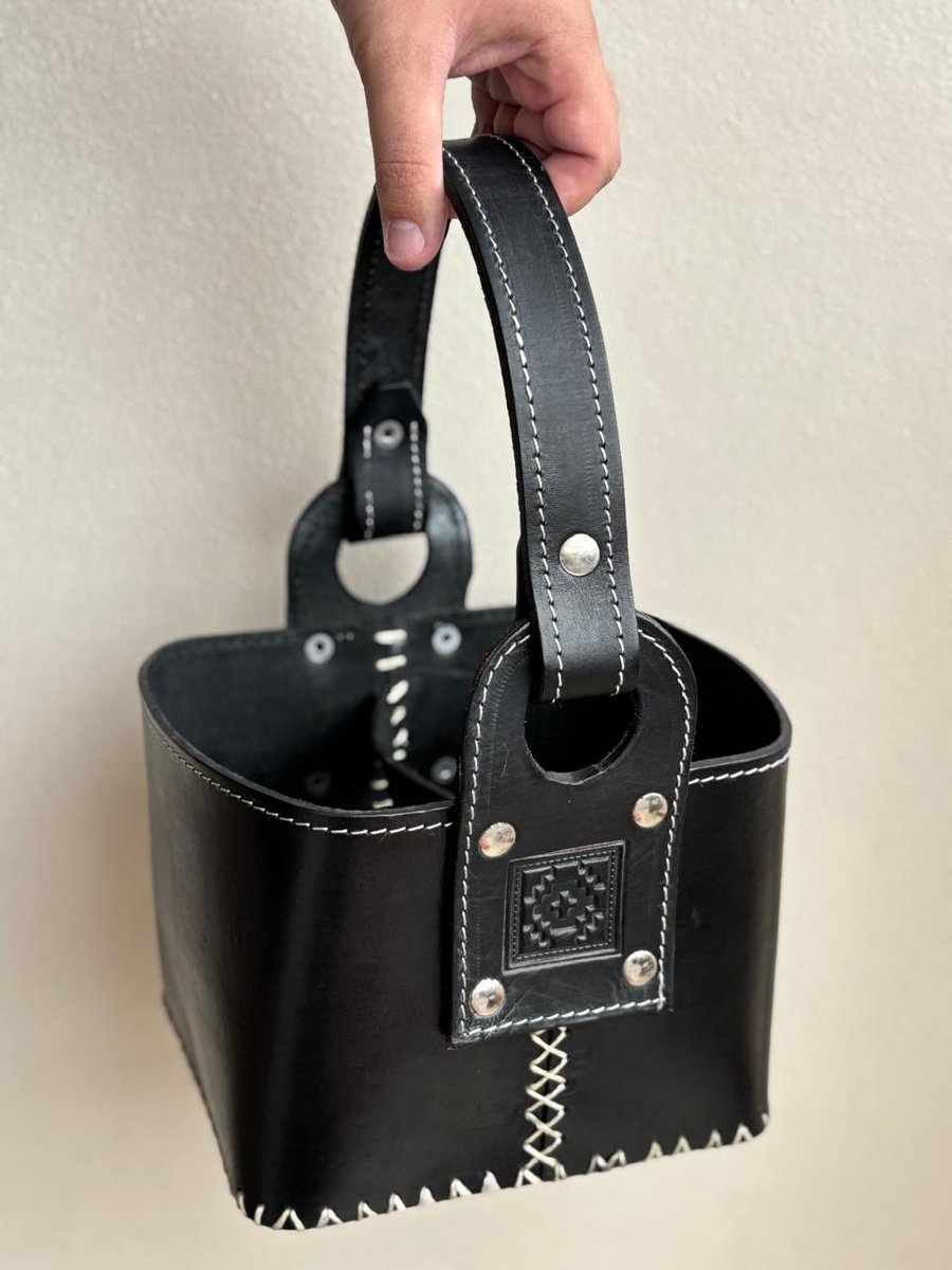 LocoPorUnMate's tweet photo. 😎 ¡LO PIDEN Y NOSOTROS CUMPLIMOS!
💣 Miren estas canastas materas que sumamos a nuestra Tienda Online. ¡No te las podés perder!
🧉 https://t.co/DeCDIdpjvW
#Mate #Mates #Canastas #Materas #LocoPorUnMate https://t.co/24yfSZXCrn