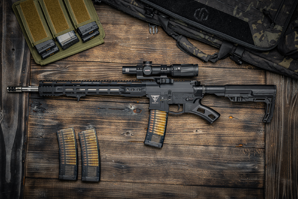 JugTactical's tweet photo. Featureless Friday: comfortable, practical, and sleek.
#juggernaut #featureless #californiacompliant https://t.co/PAYr0whMxn