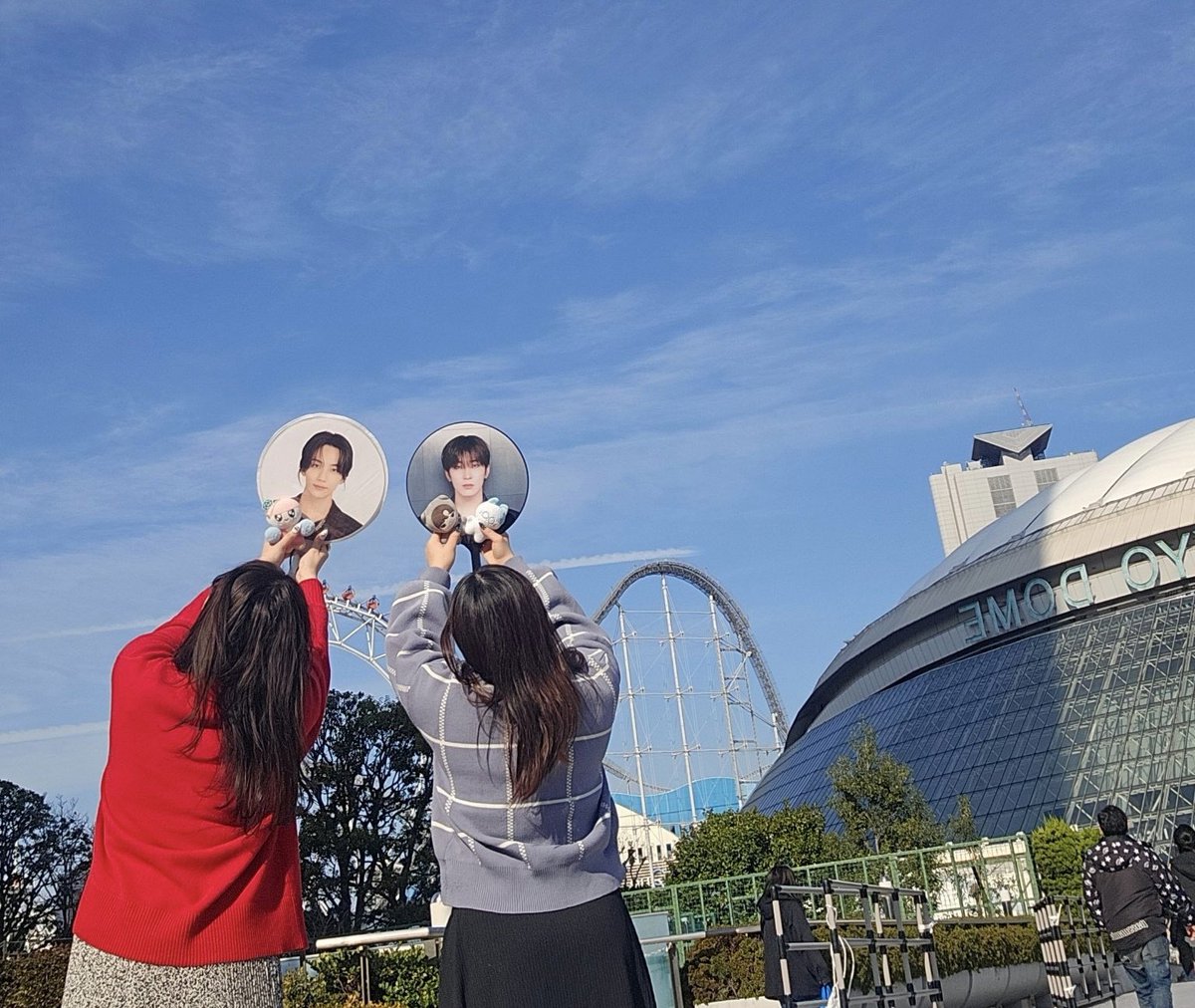 Lii_8____13's tweet photo. 東京初日楽しすぎた❤️‍🔥
なおちゃんのおかげでセブチに会えてほんとに感謝しかない🙏🏻♡
ボンボンイにも会えたの嬉しい🥺
来年も行けることを願って.｡.:*☆ https://t.co/EFGJHmLgUs
