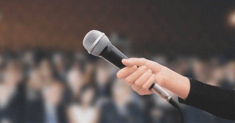 Mấy người biết nhiều mà không làm được, họ rất thích khuyên người khác. Họ đọc sách, họ tưởng tượng, họ góp nhặt đâu đó,....và gặp ai cũng khuyên. Dạng này thường là mấy diễn giả, giáo sư, mấy mentor, hoặc làm mấy cái nghề gì hay thảo luận trên mạng